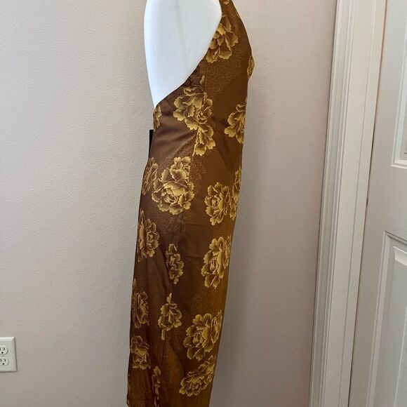 Lulus Elegant Brown gold Sheath midi Dress with Halter Neckline for Night Out - Picture 8 of 9